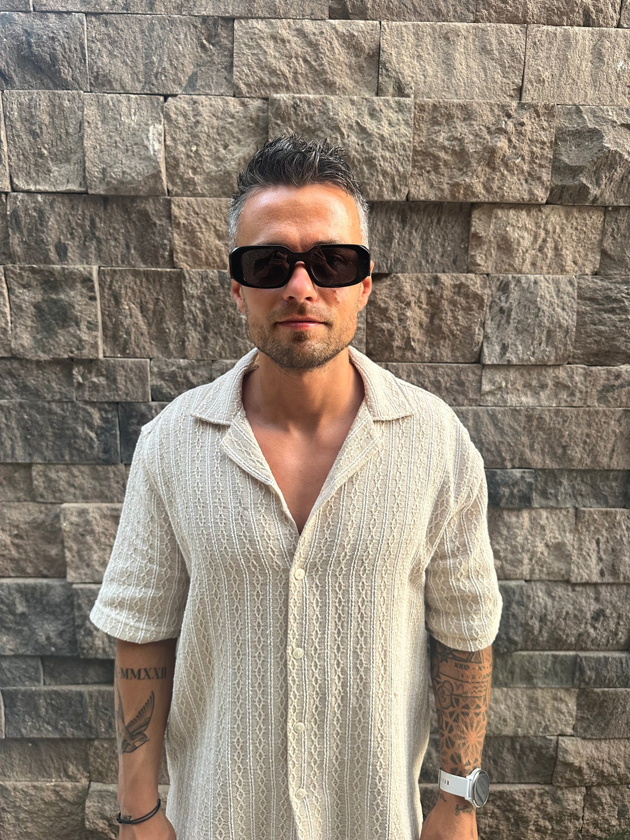Zyllo – All Black