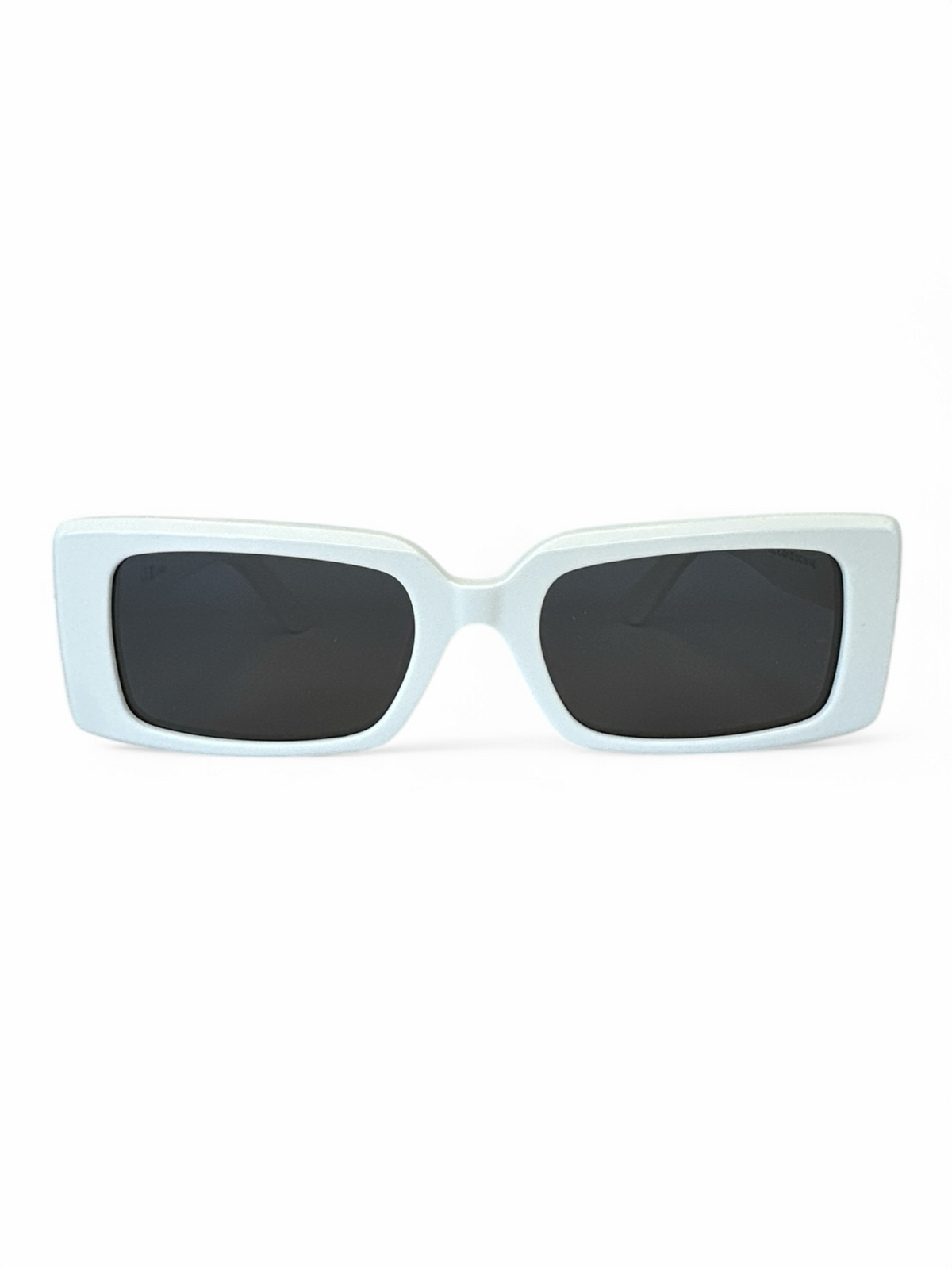 Flair - Black / White