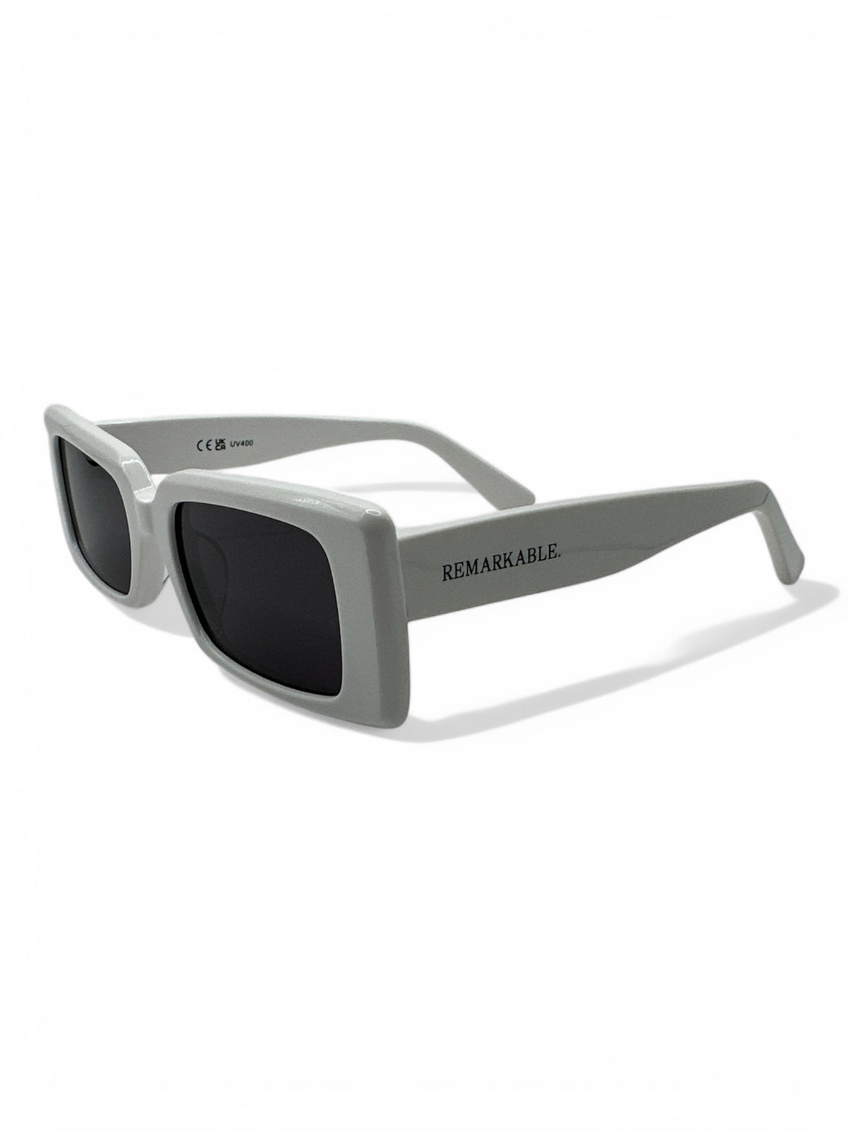 Flair - Black / White